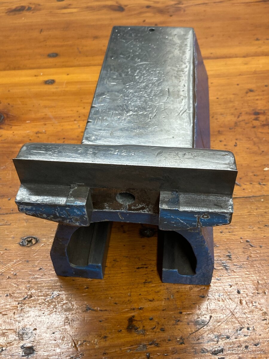 Svěrák Kasper 135 - zadní pobyblivá část - 2