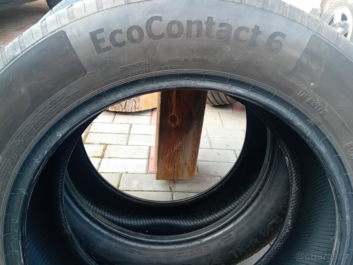 Letni pneu-Continental 225/60 R18 - 2