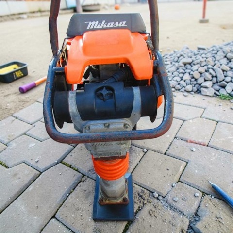 Vibrační pěch deska žába Mikasa MT-55 - 2