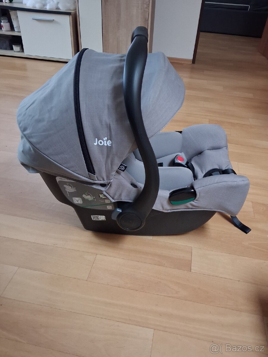 Autosedačka Joie - 2
