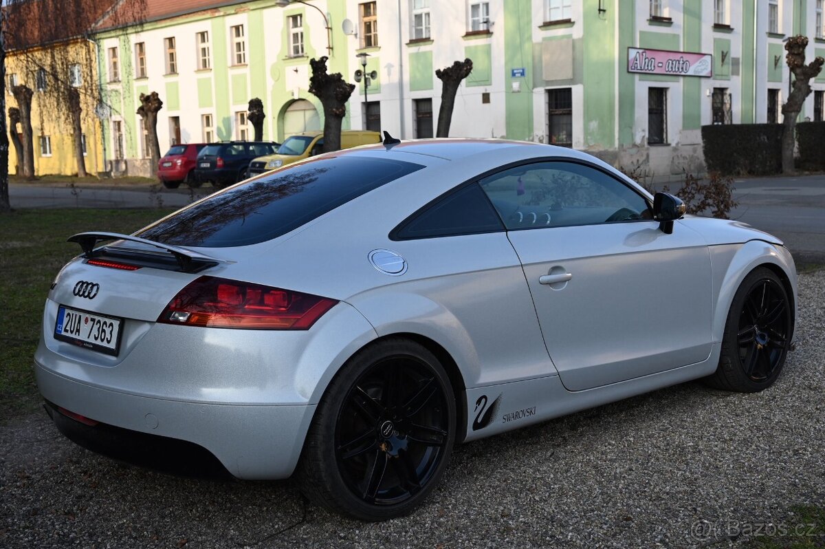 audi tt s line 147 kw 2.0 tsi rv 2008 - 2