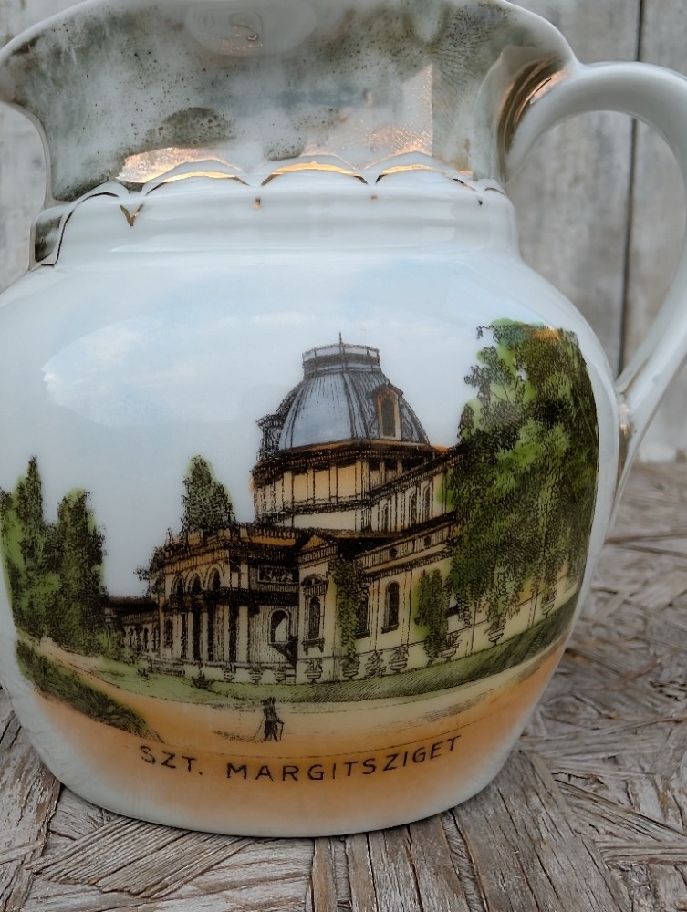 Starožitná porcelánová konvička, Margitsziget. - 2