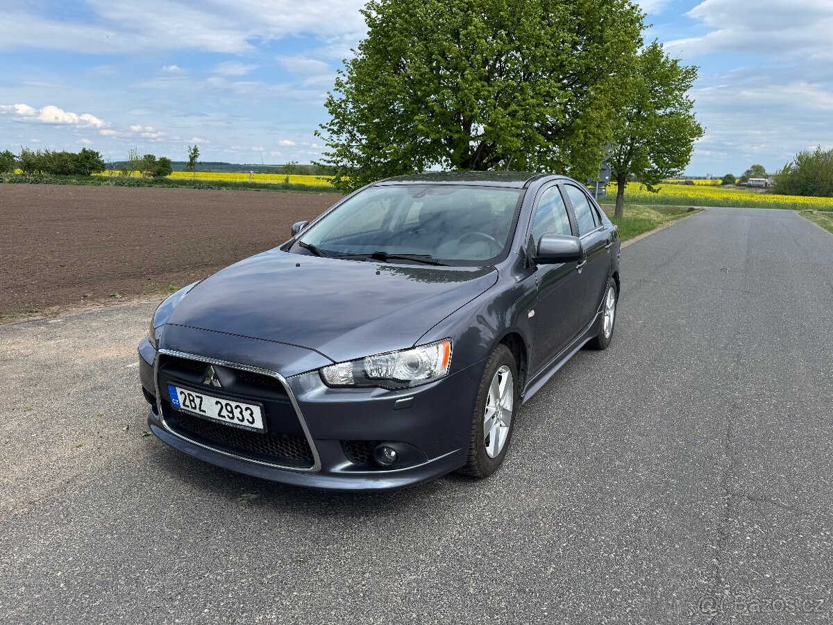 Mitsubishi Lancer 1,8 Automat rok 2009 - 2
