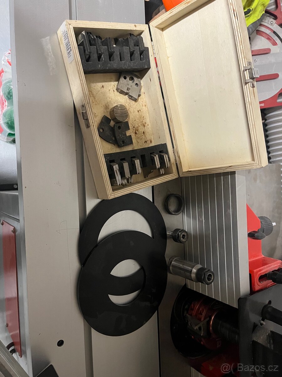 Spodní frézka Holzmann FS 160L 230v + příslušenství - 2