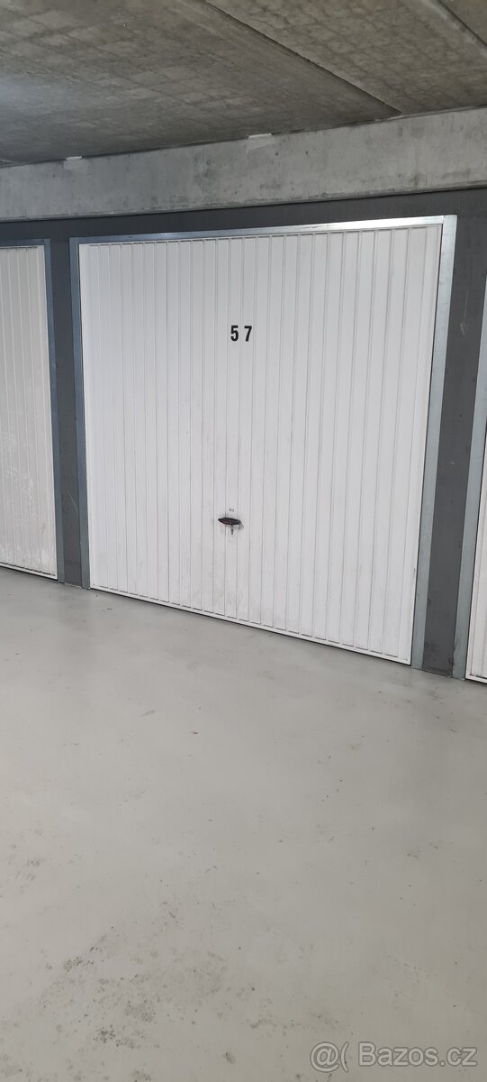 Prodej garáže Schweitzerova Olomouc - 2