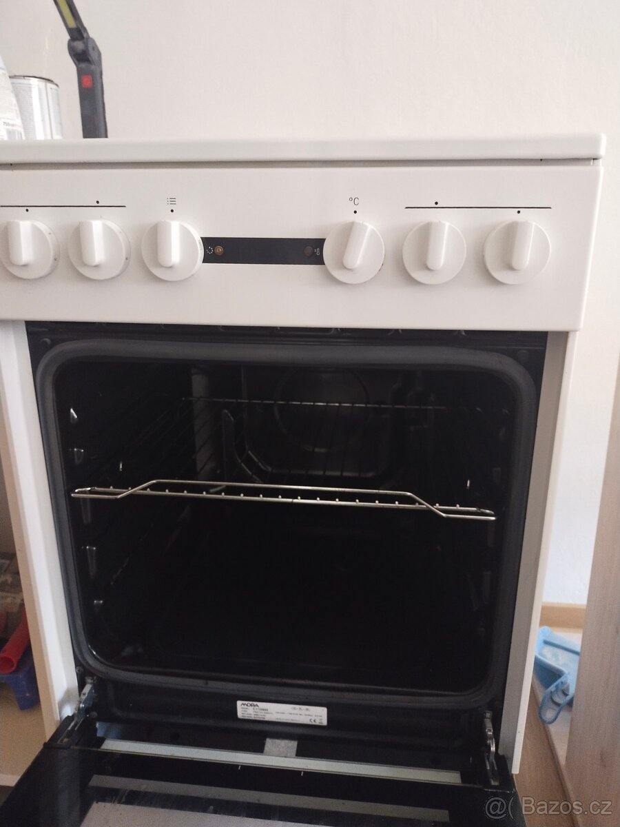 Elektrický sporák MORA - 2