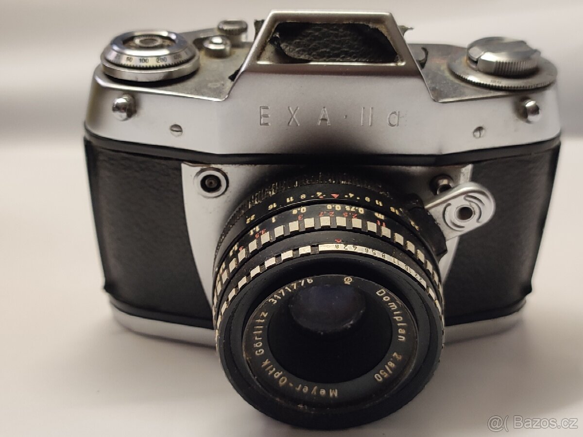 Prodám fotoaparát EXA II a - 2