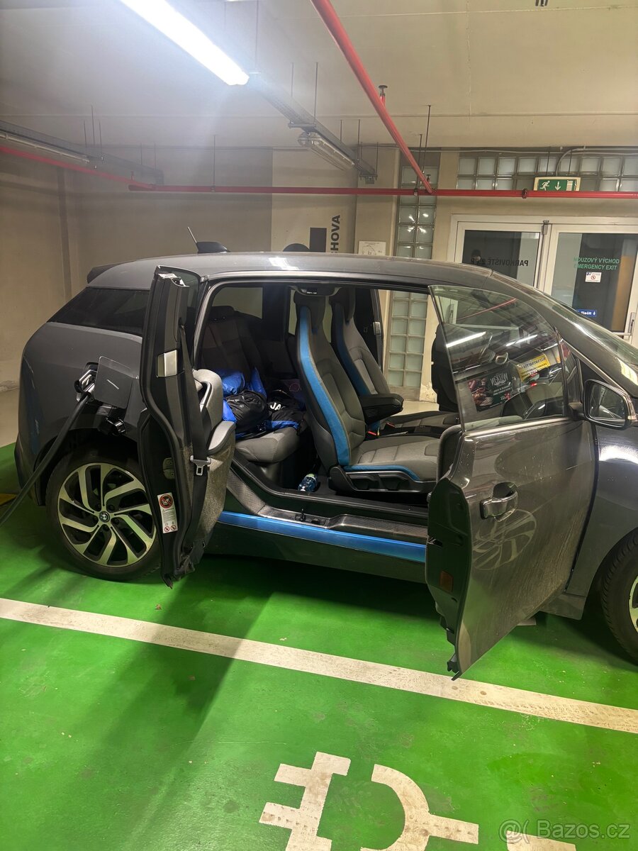 BMW i3 , r.v. 12/2014 ,DC rychlonabíjení, tepelné čerpadlo - 2