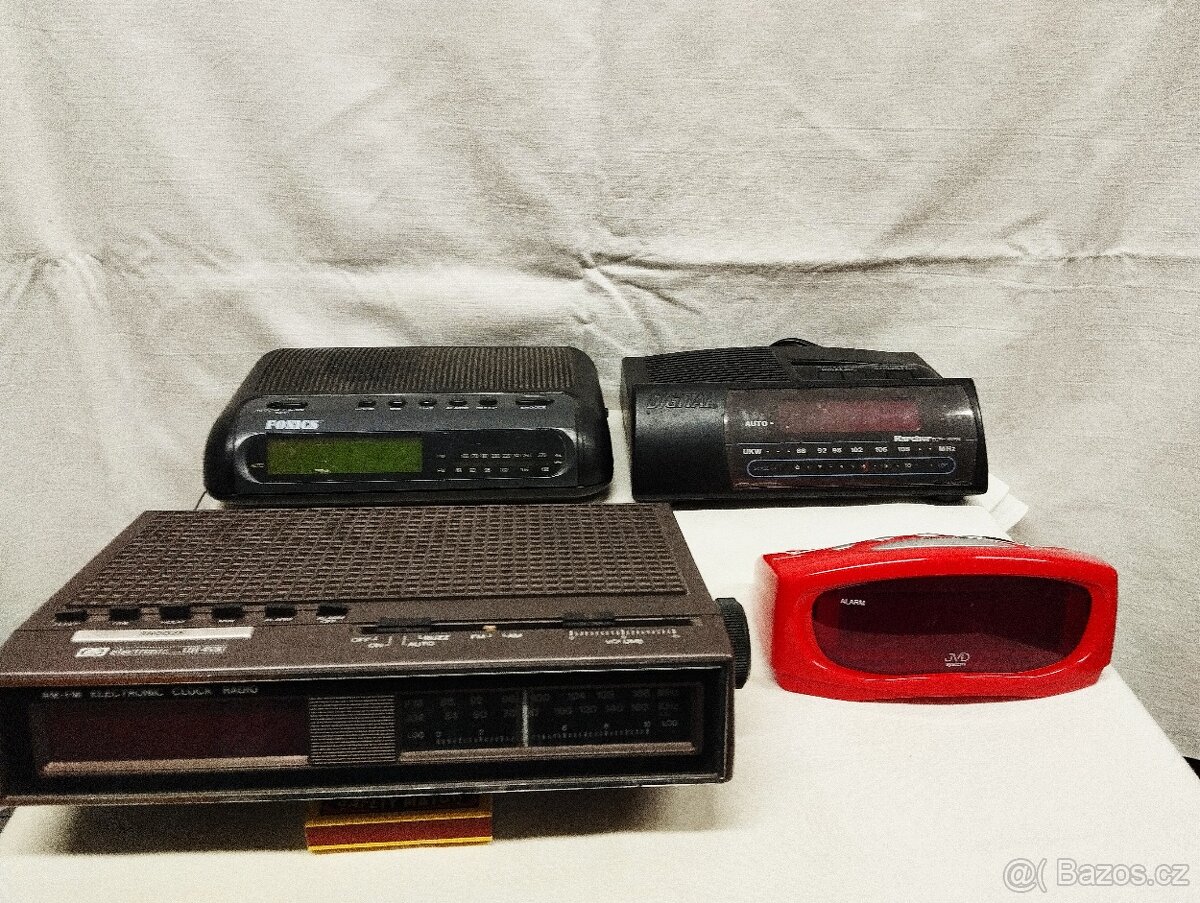 Retro rádiobudíky - 2
