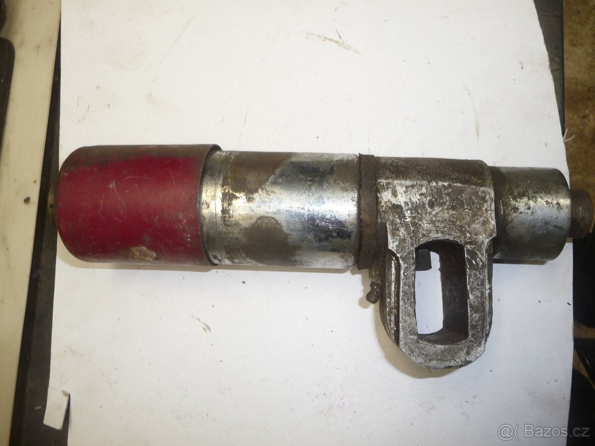 Jawa Pérák kluzák - 2