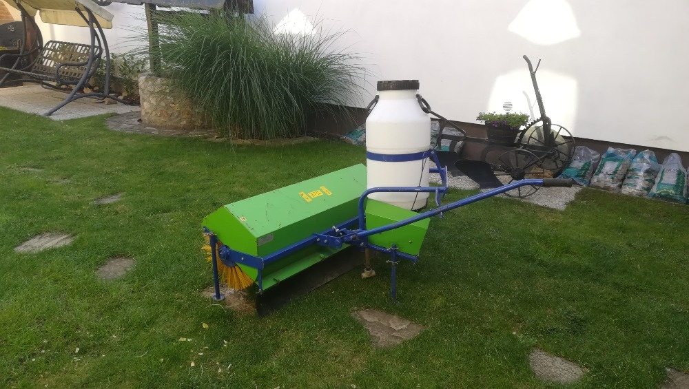 Zametací kartáč AGS Jičín - 2