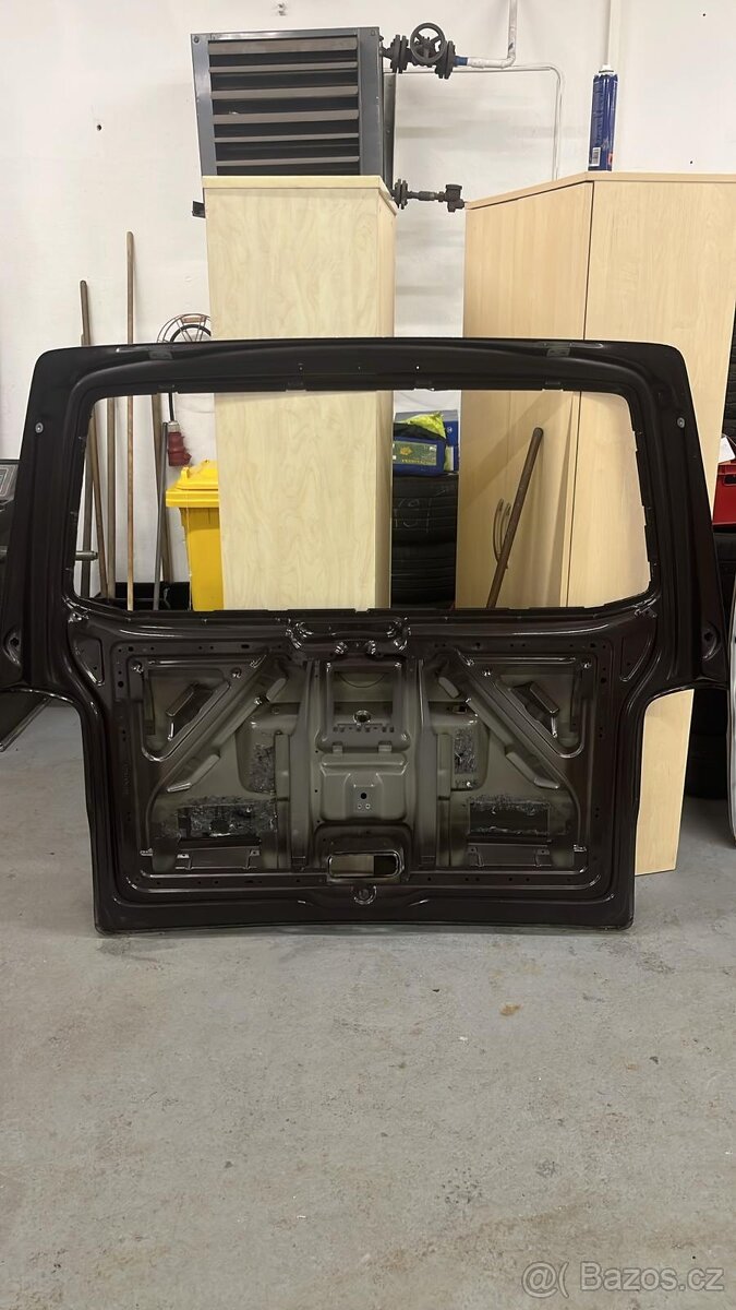 ZADNÍ DVEŘE VW T5 facelift 2014 - 2