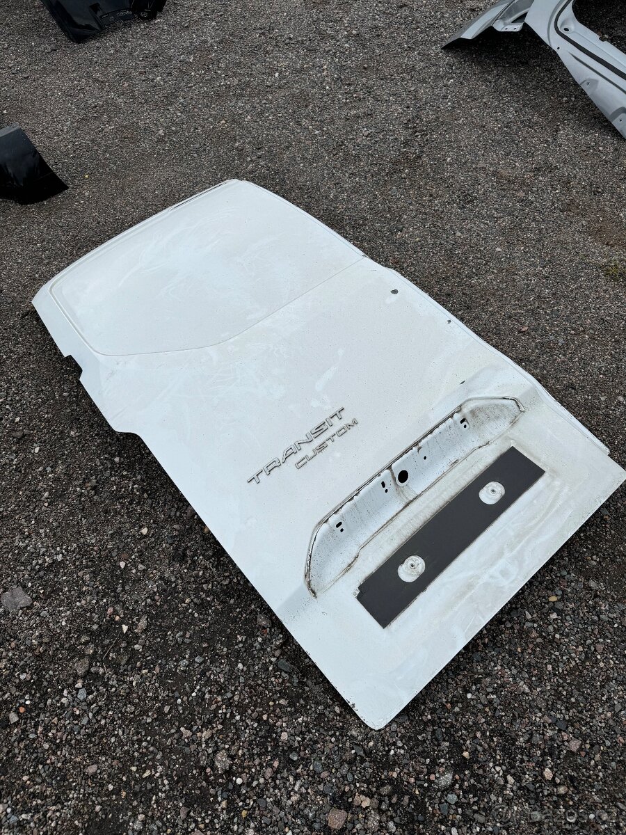 Ford Custom Levé zadní dveře - 2