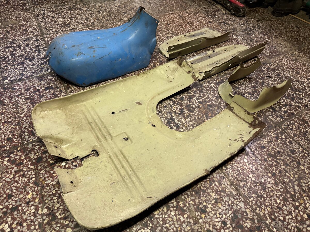 Jawa pionýr plechy - 2