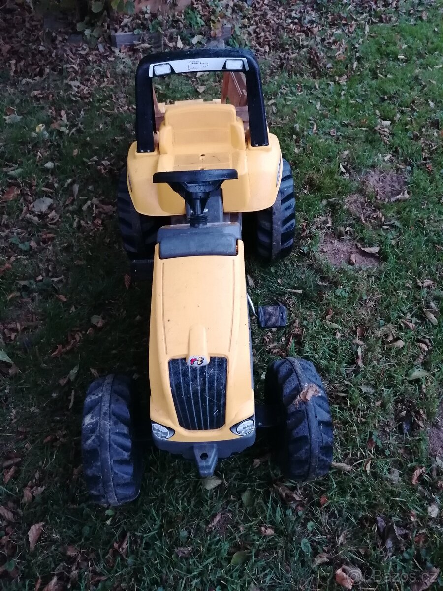 Šlapací traktůrek - 2