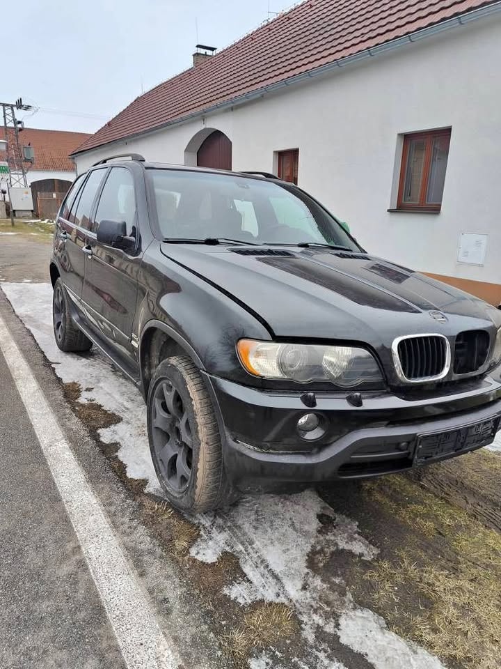 BMW X5-E53 DILY - 2