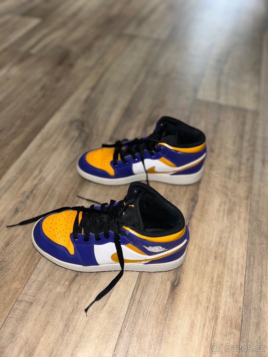 Nike Air Jordan 1 Mid Lakers - 2