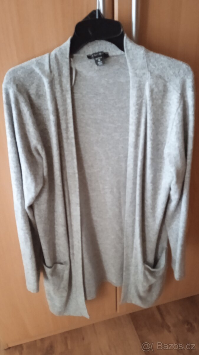 Dámské oblečení - 2