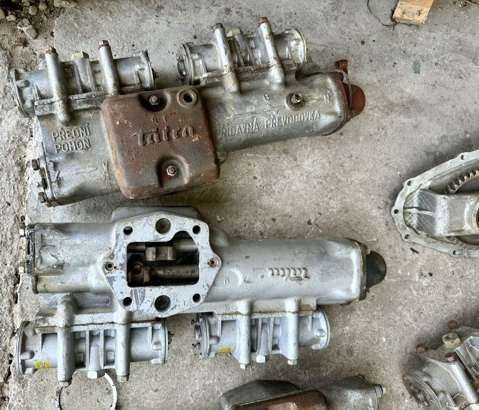 Tatra 148 náhradní díly - 2