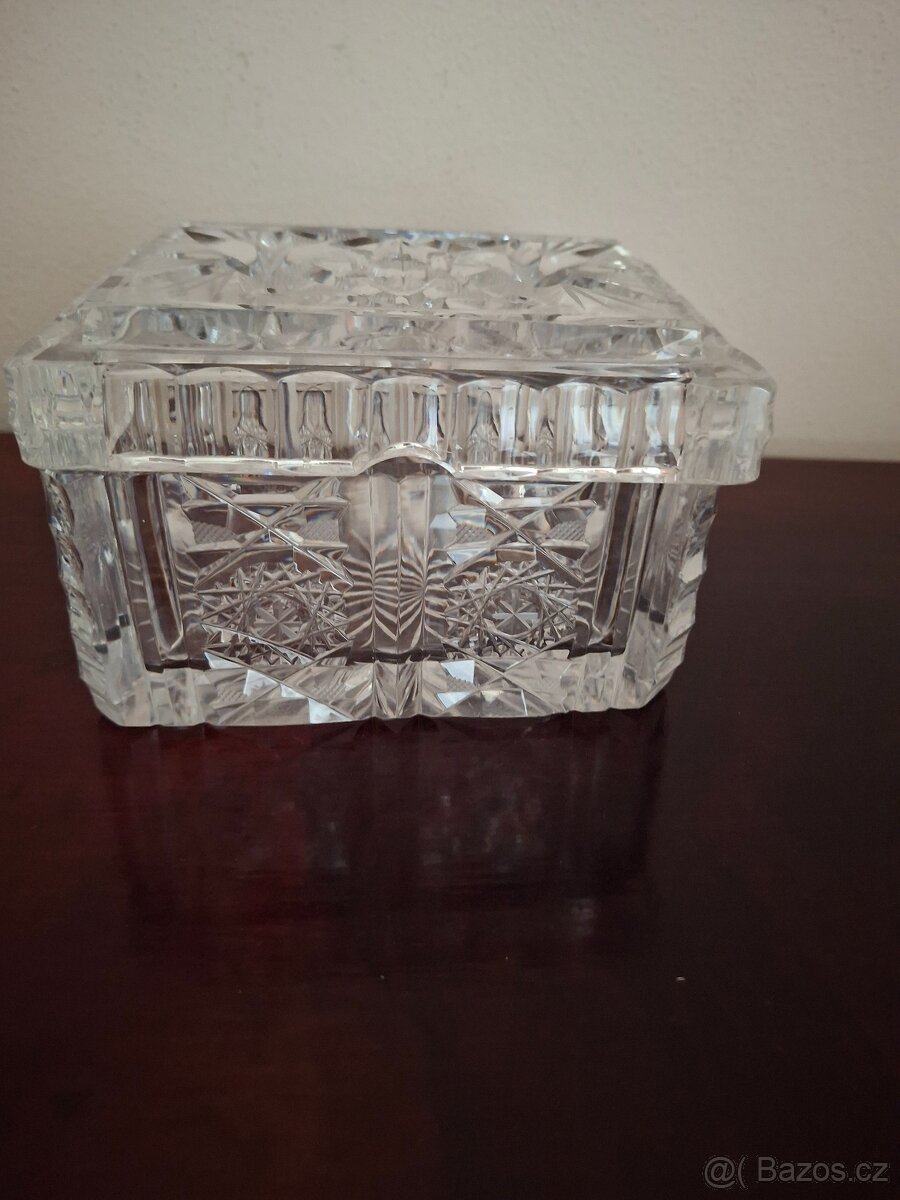 Sklo popelník, schránka - 2