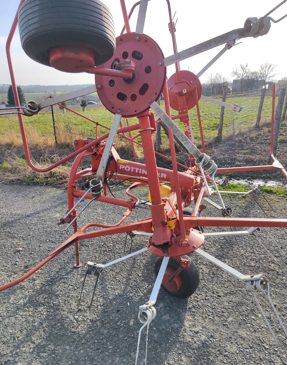 obraceč sena pottinger hit 58 -top stav - 2