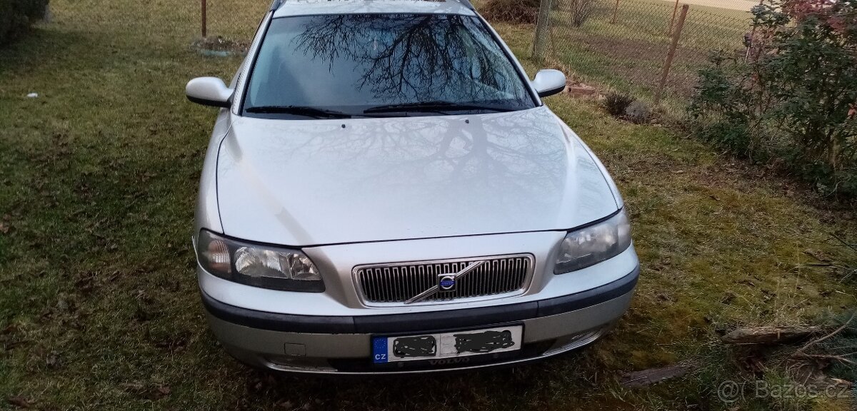 Volvo V70 2,5l 103Kw - 2