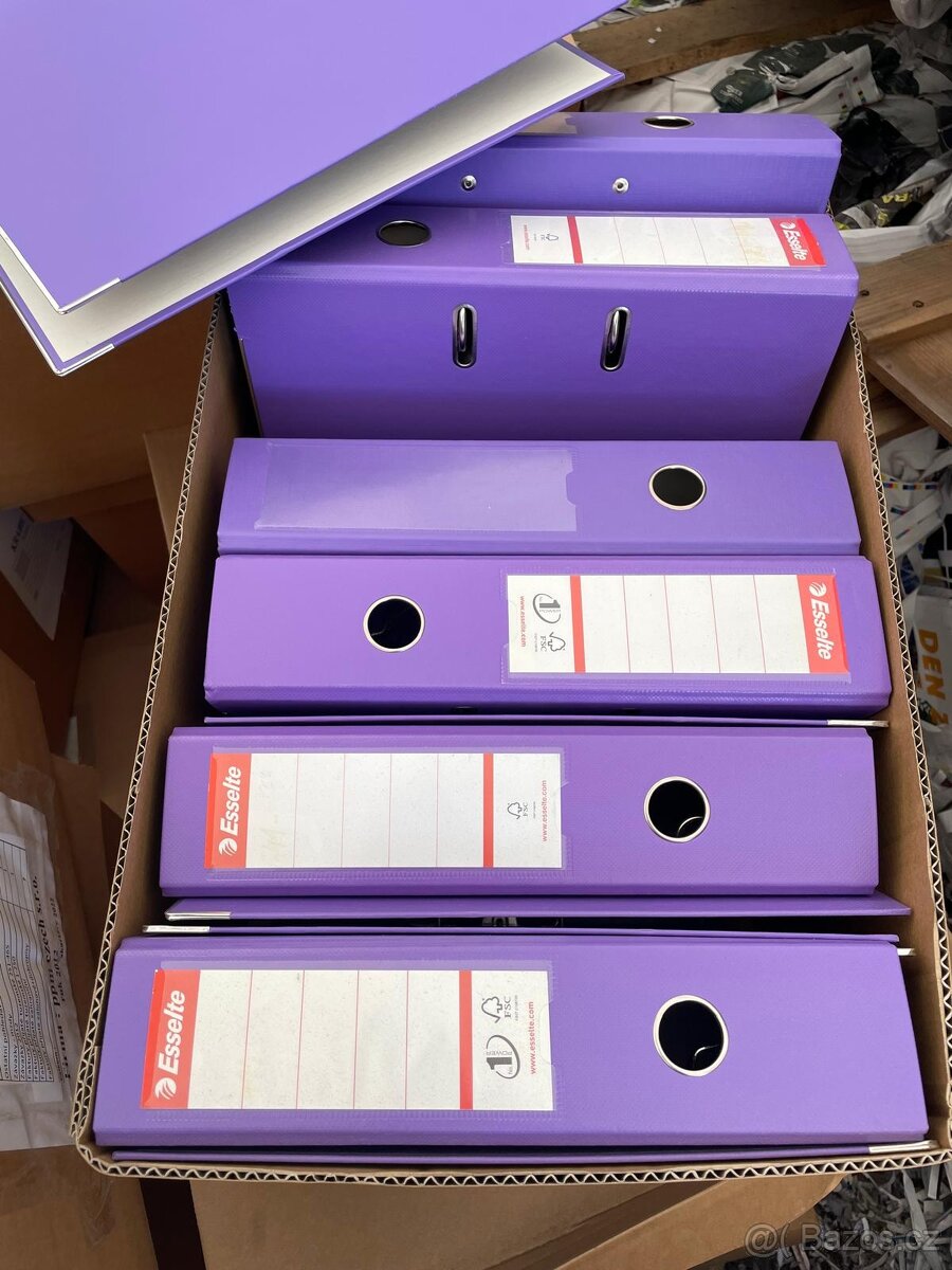 Kancelářské šanony - 2