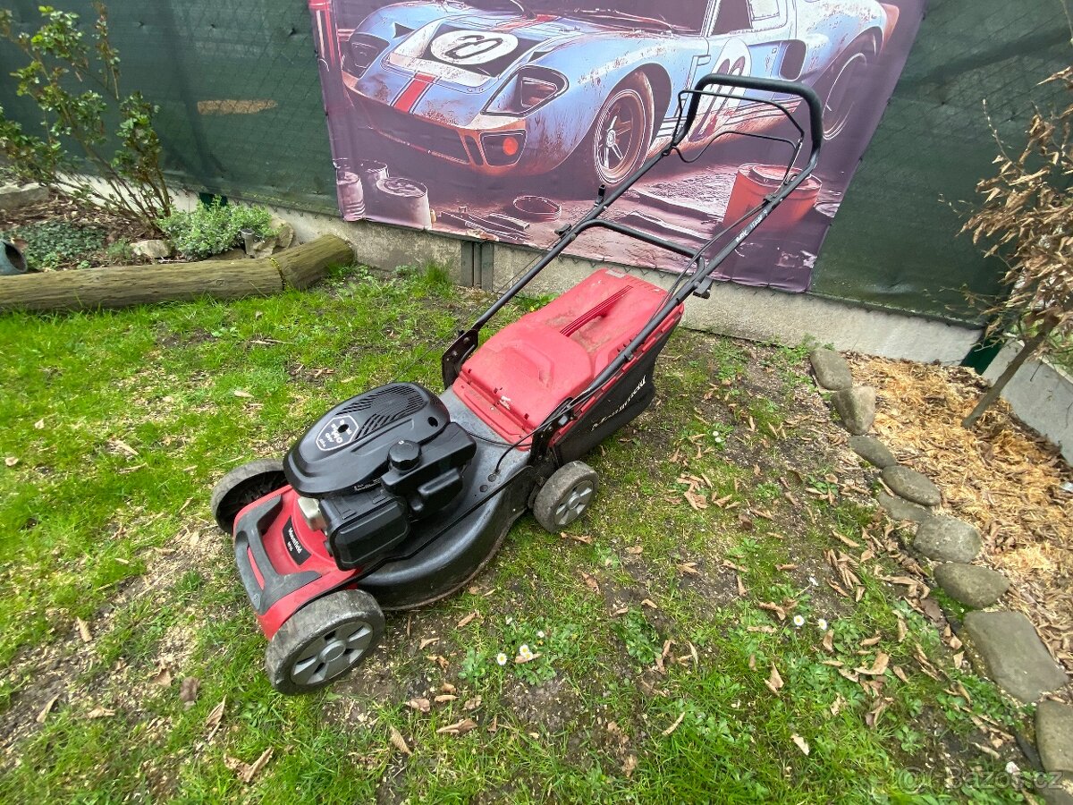 Sekačka Mountfield sp46 . - 2