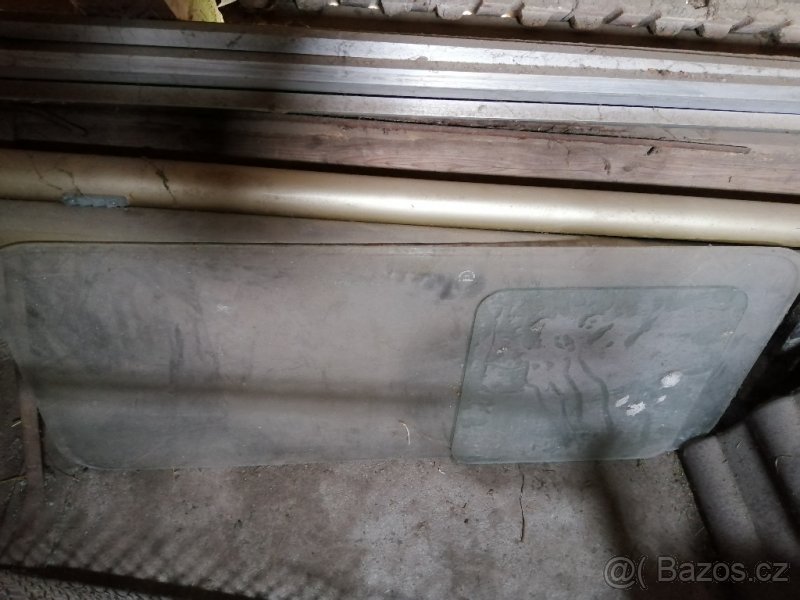 Okna, skla Škoda Avia - 2