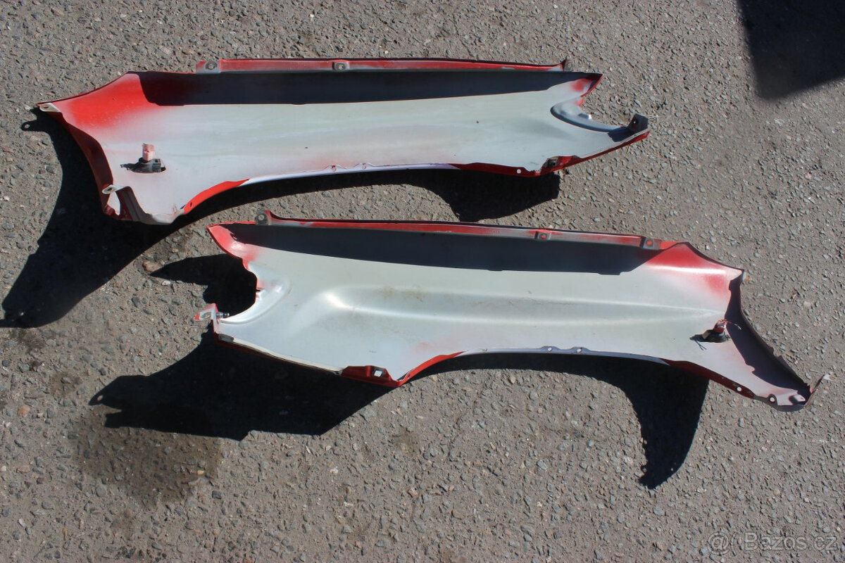 blatník Subaru Forest - 2