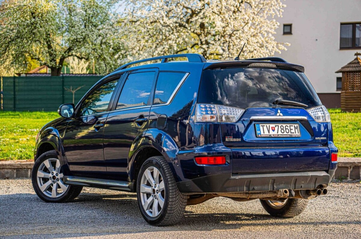Mitsubishi Outlander 2.2 DI-D - 2