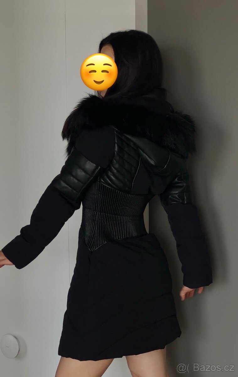 Zimní černá bunda GUESS (S) - 2