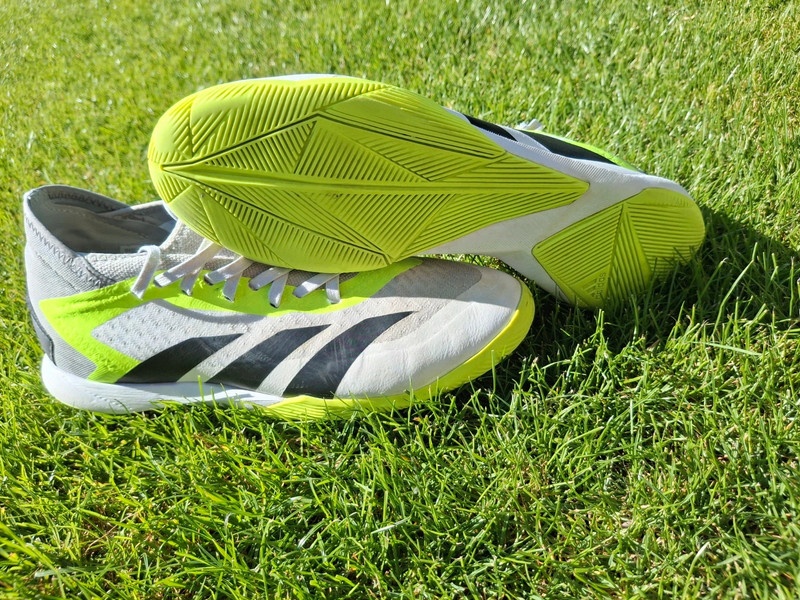 Prodám sálovky Adidas Predator - 2