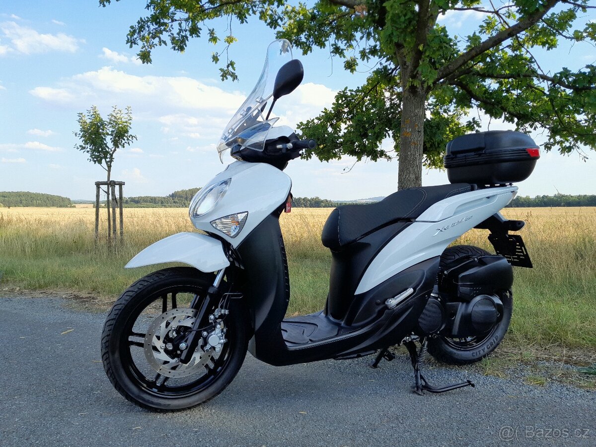 Yamaha Xenter 125i - 2
