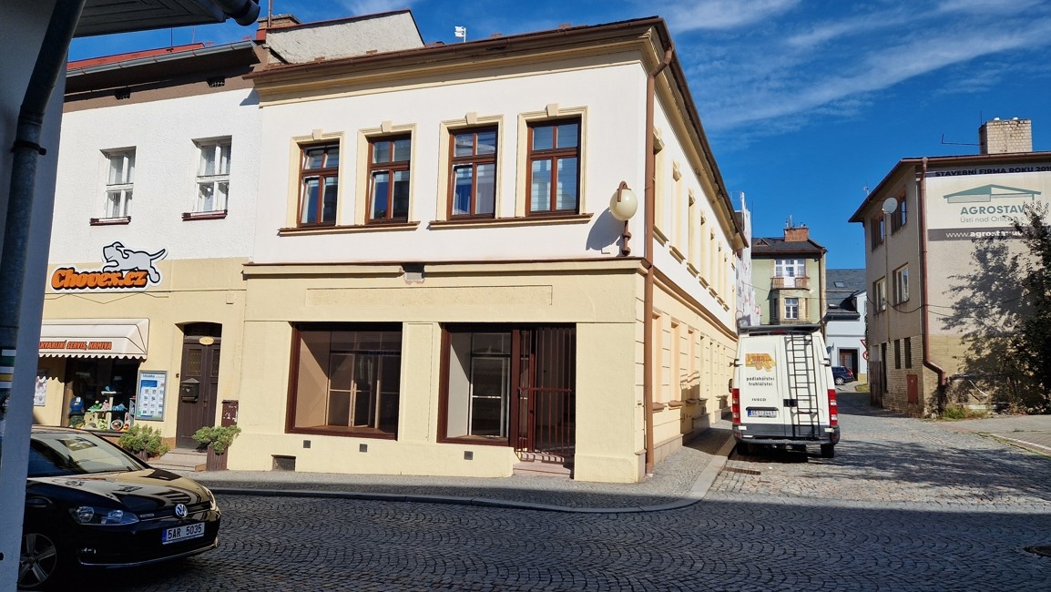 Pronájem komerčního prostoru 70 m² centru Lanškrouna - 2
