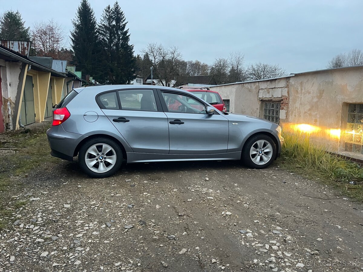BMW 116i - 2