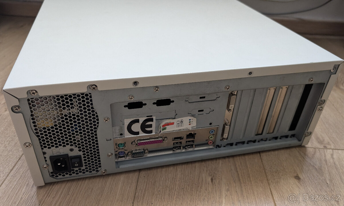 Staré desktop PC - Pentium D, 4GB RAM, Radeon HD 5450 - 2