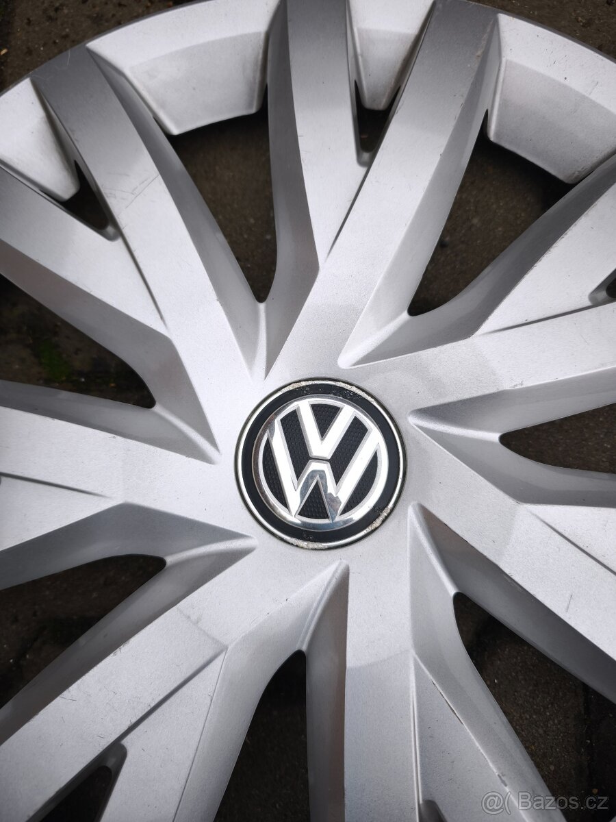 Volkswagen 16' - poklice - 2