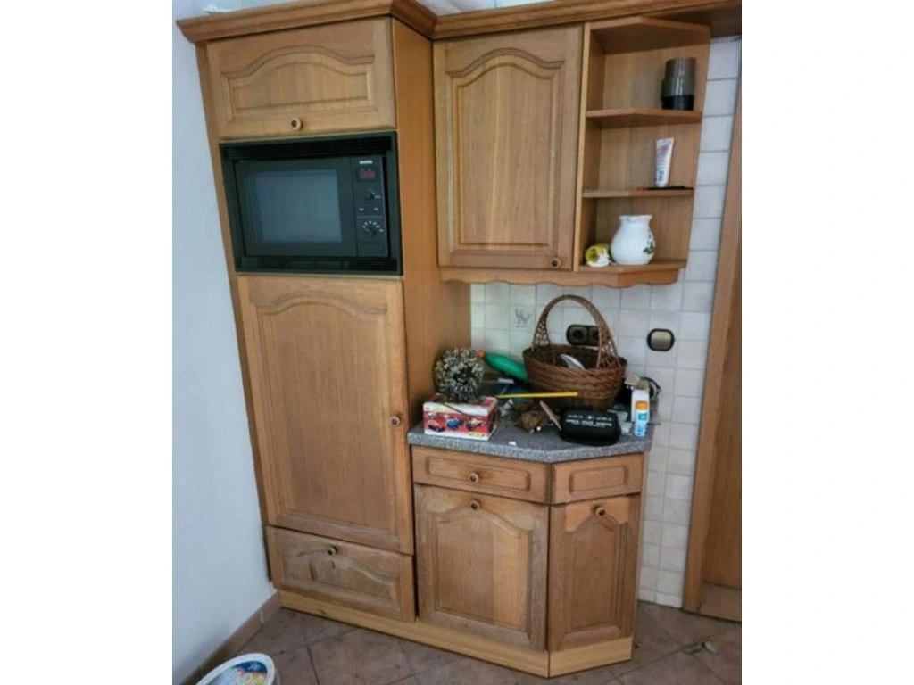 Menší dubová rustikální kuchyně se spotřebiči,5168 - 2