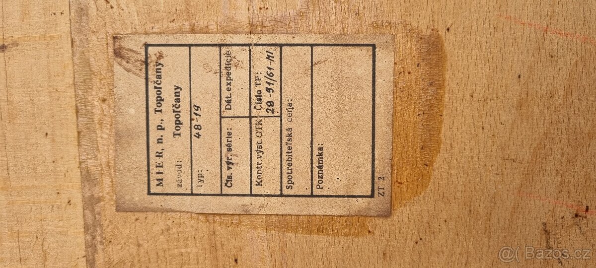 Starý tv stolek - 2