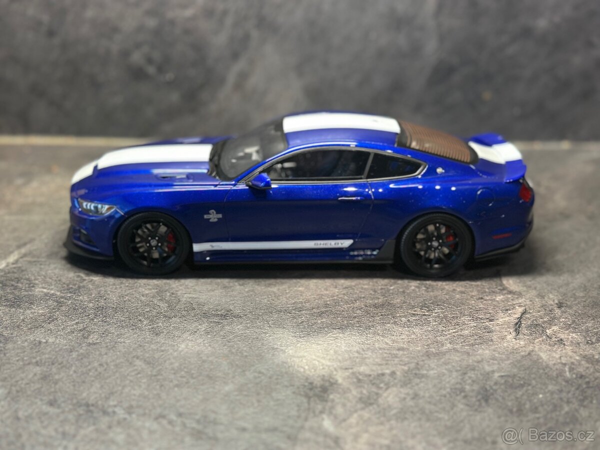 Shelby Mustang Super Snake 999ks - 2