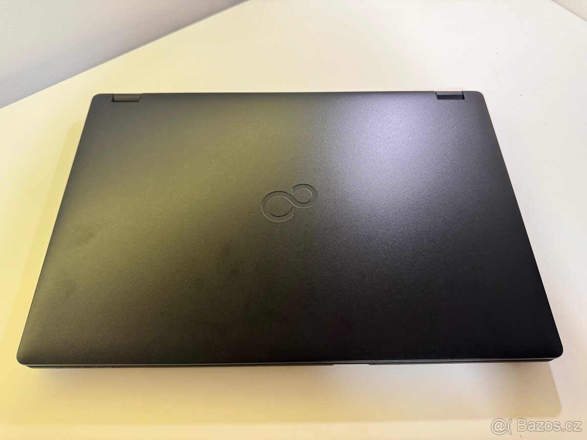 Fujitsu Lifebook E559 -repas, záruka 2roky, Win11 (ečK2518) - 2