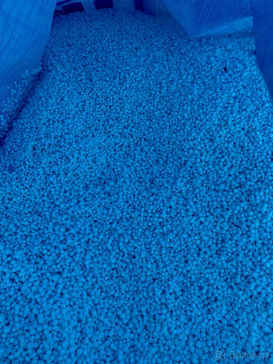 Drcený,sypaný polystyren - 2