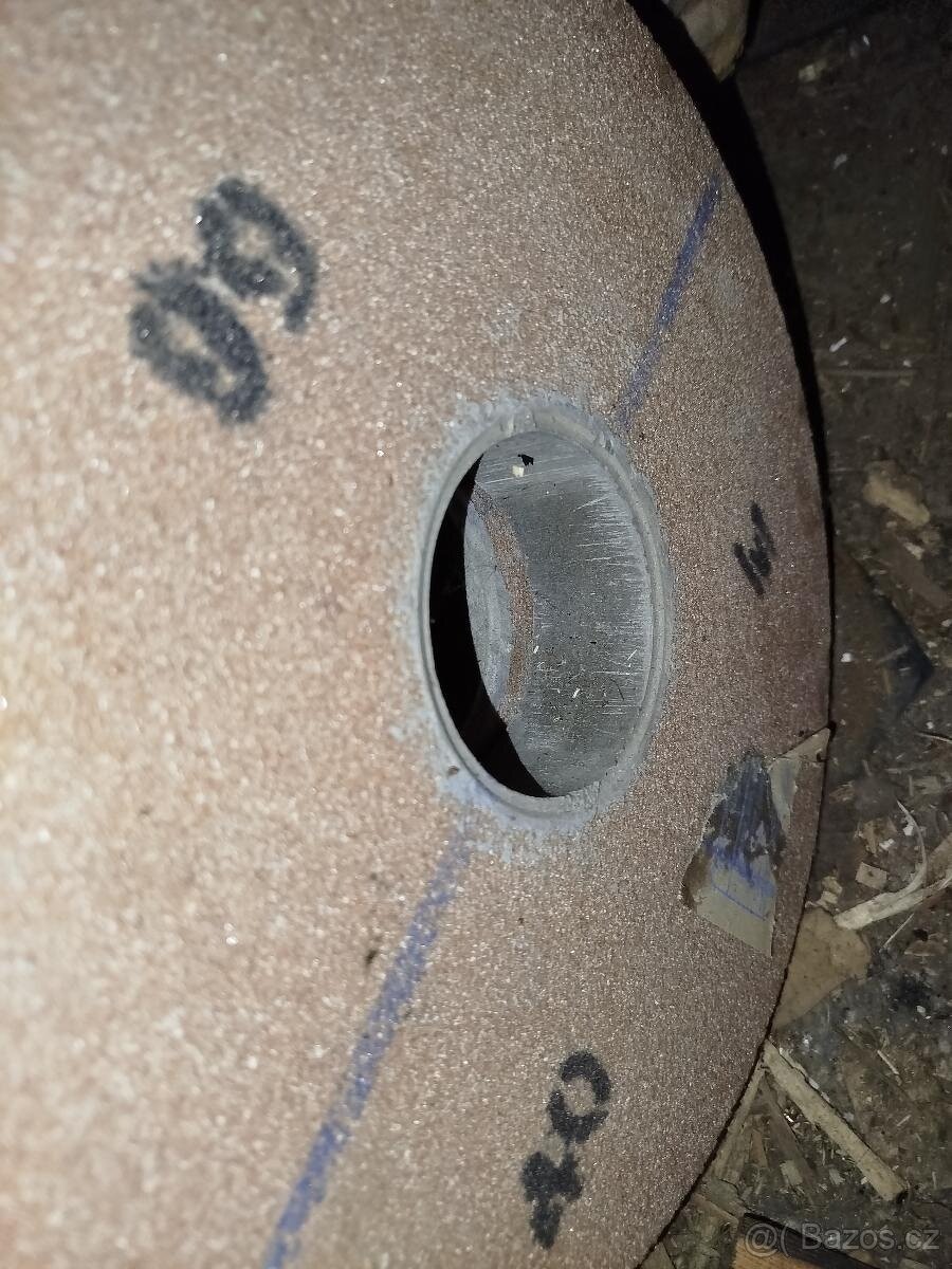 Brusný kotouč (zn TYROLIT) - 2