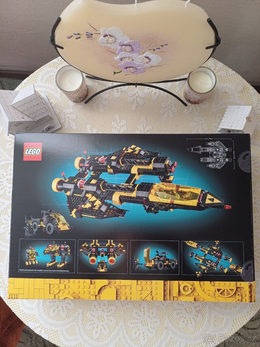 LEGO® ICONS 10355 Blacktron Renegade - 2