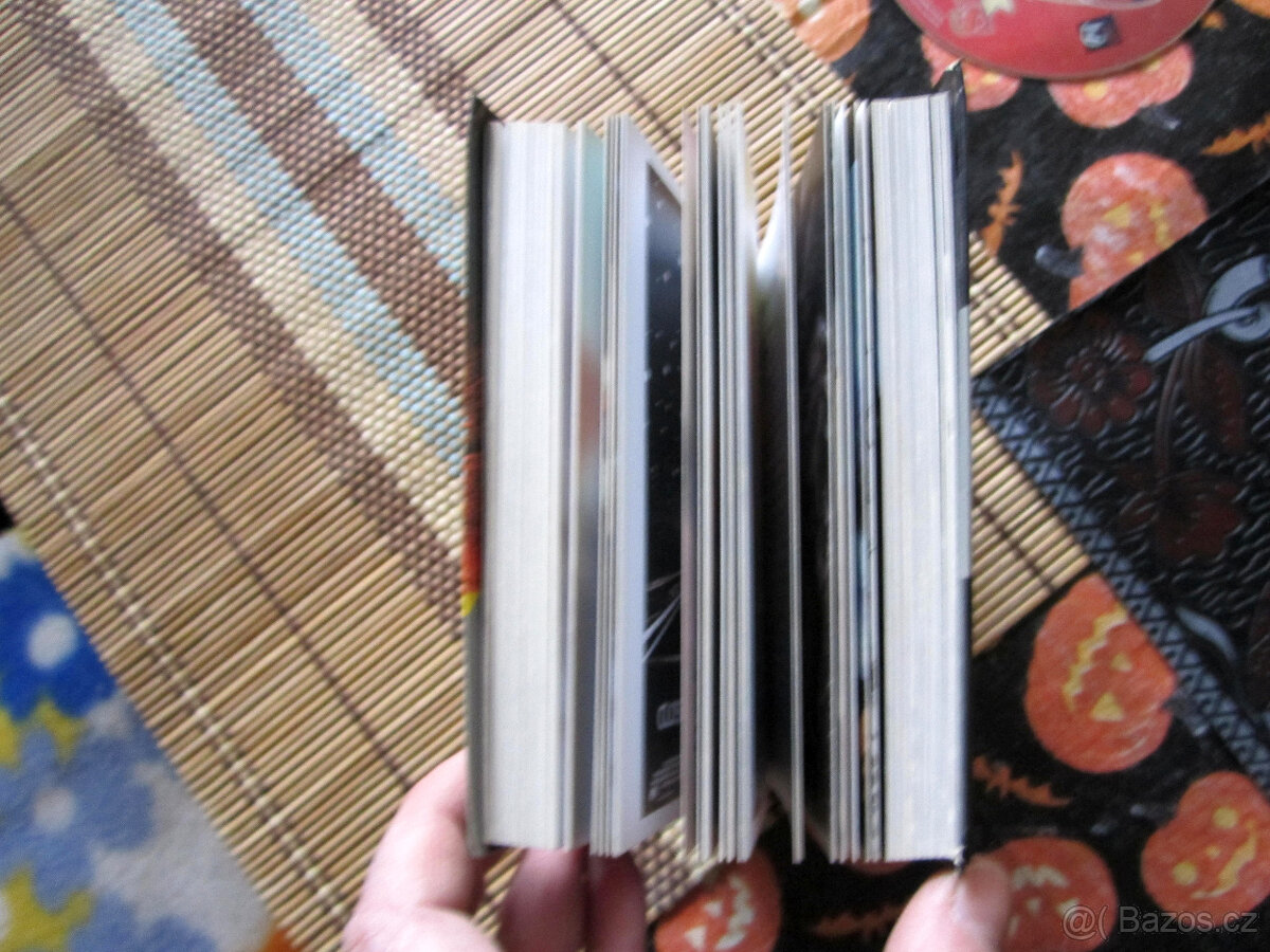 Tajemné knihy a čas. Enigma, Svět na dlani, Legalizace - 2