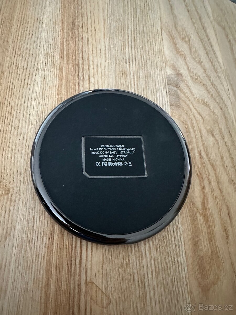 Bezdratova nabijecka EPICO 10W pro iPhone - 2