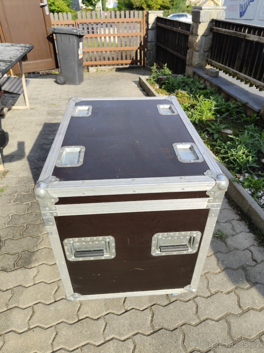 Přepravní case s kolečky - 2