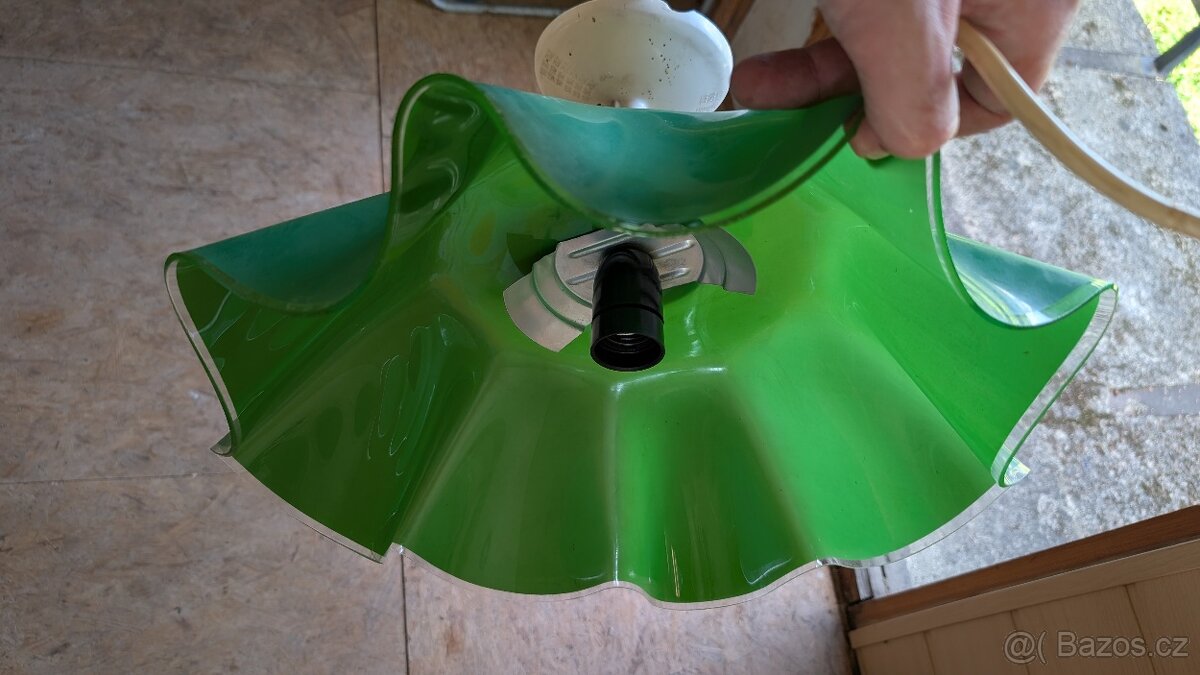 Retro lustr zelený - 2