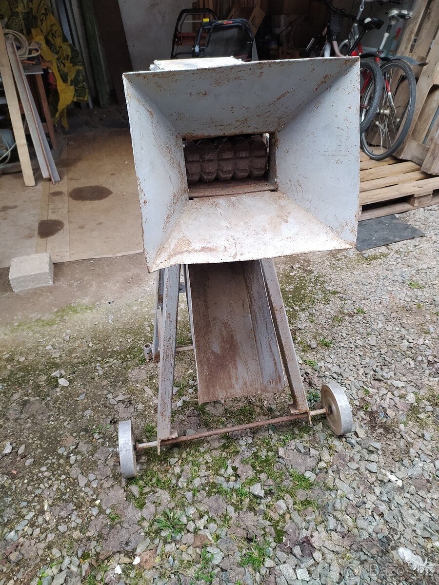 Štěpkovač - 2